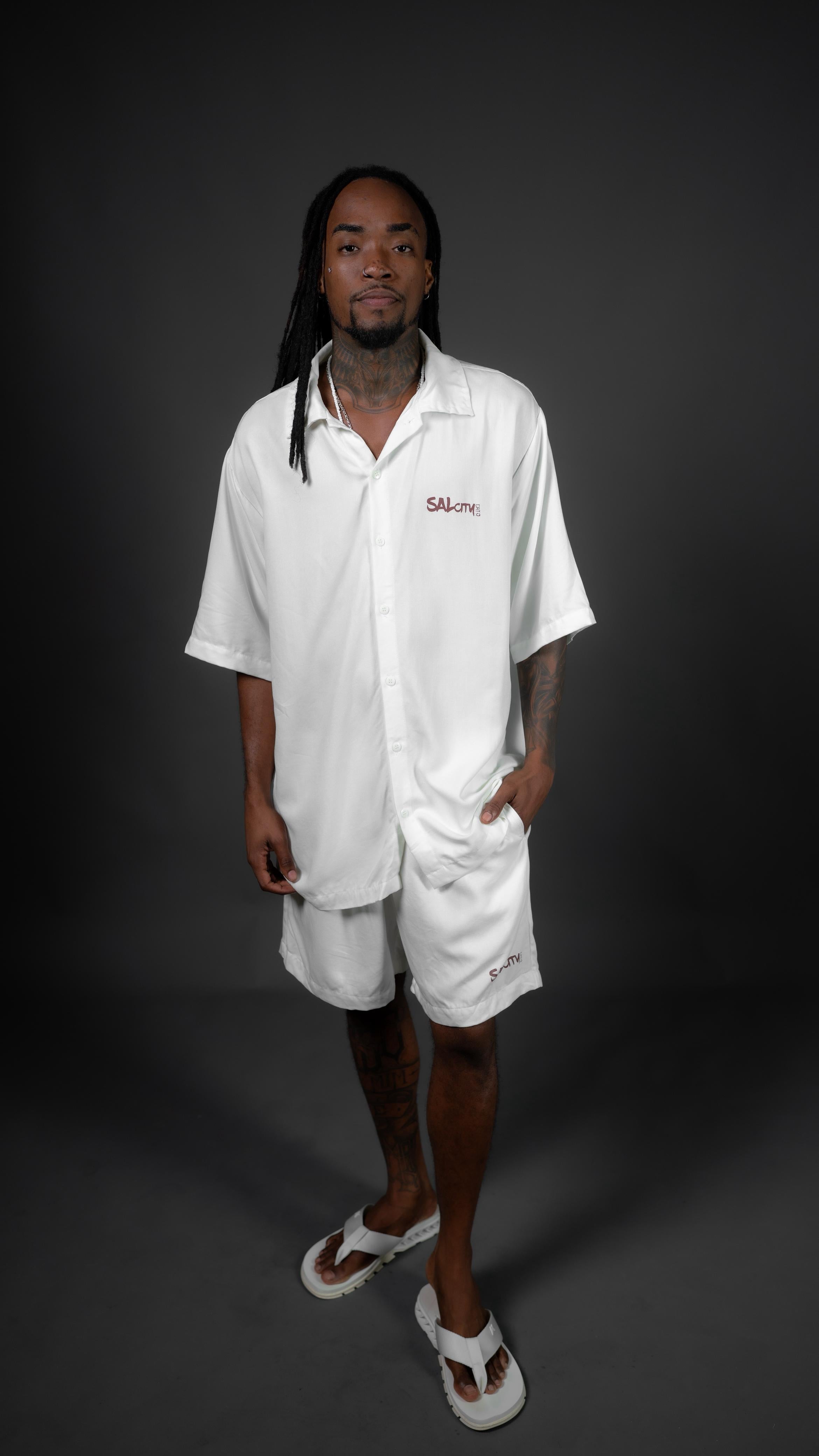 Camisa de botão branca agenero Monocity