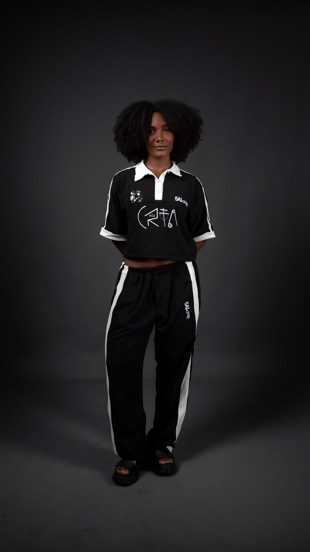 Conjunto calça e cropped monocity