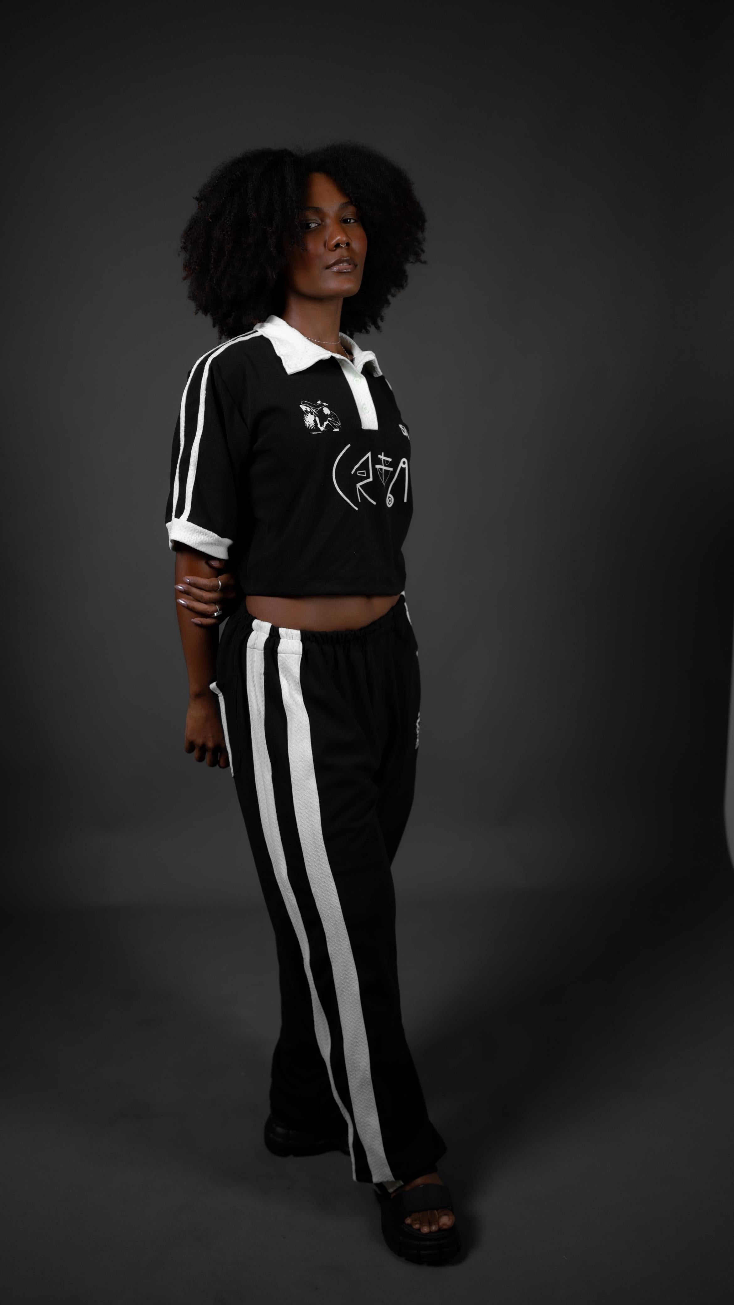 Conjunto calça e cropped monocity