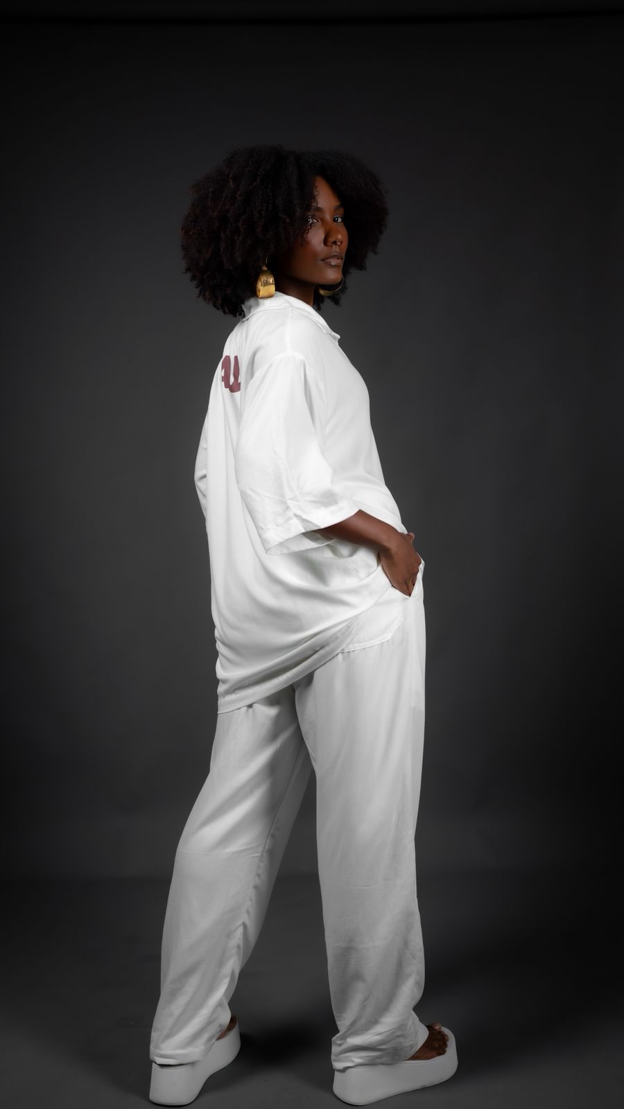 Calça clássica agenero Branca Monocity