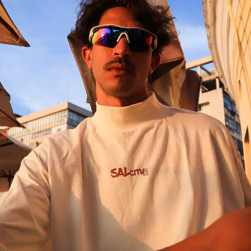 T shirt gola alta