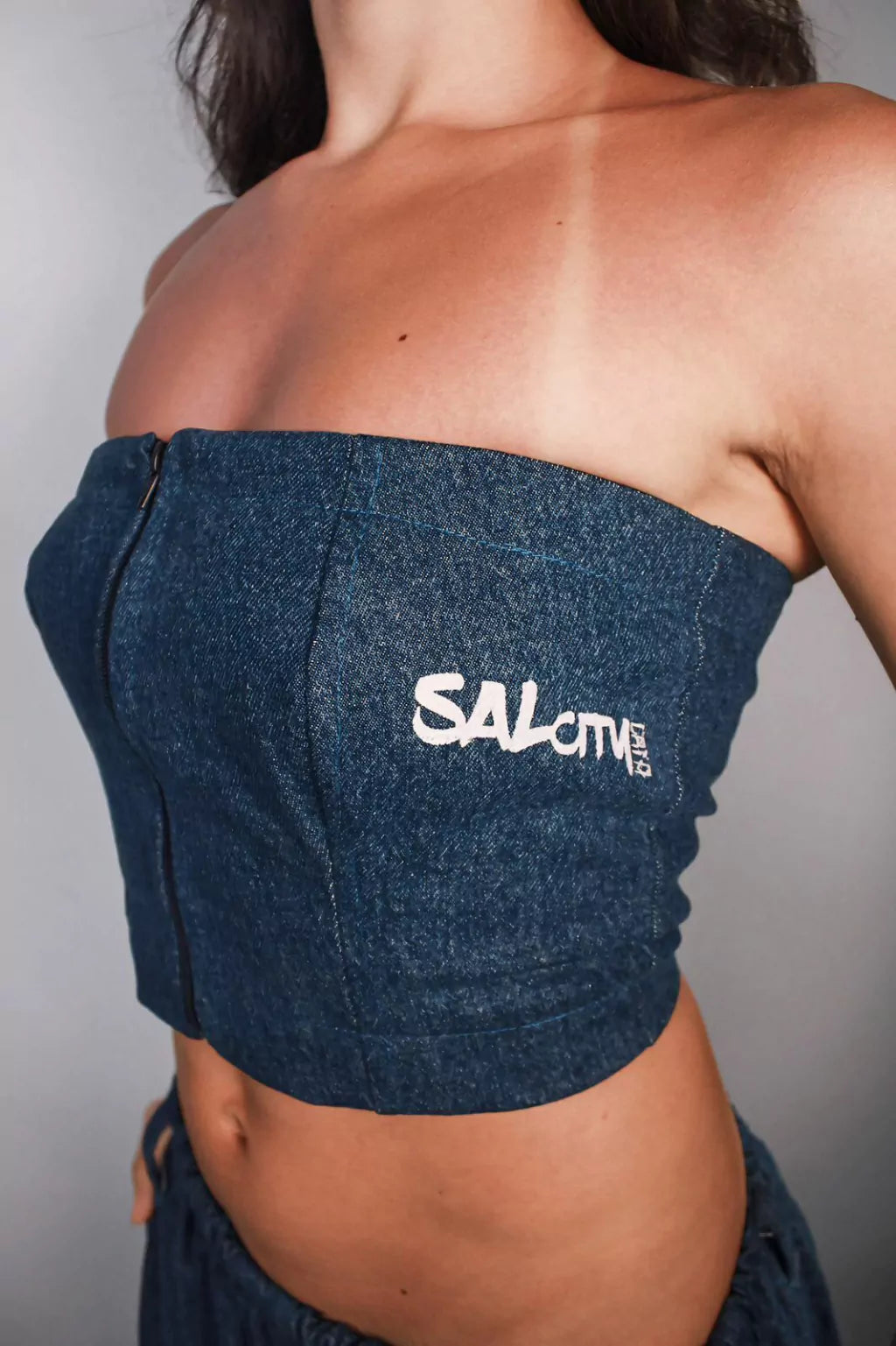 Conjunto jeans top zíper
